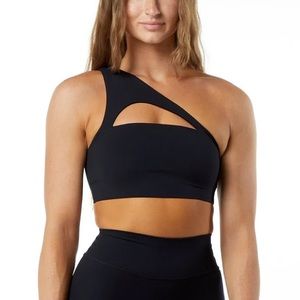 ALPHALETE Asymmetrical Bra (M)